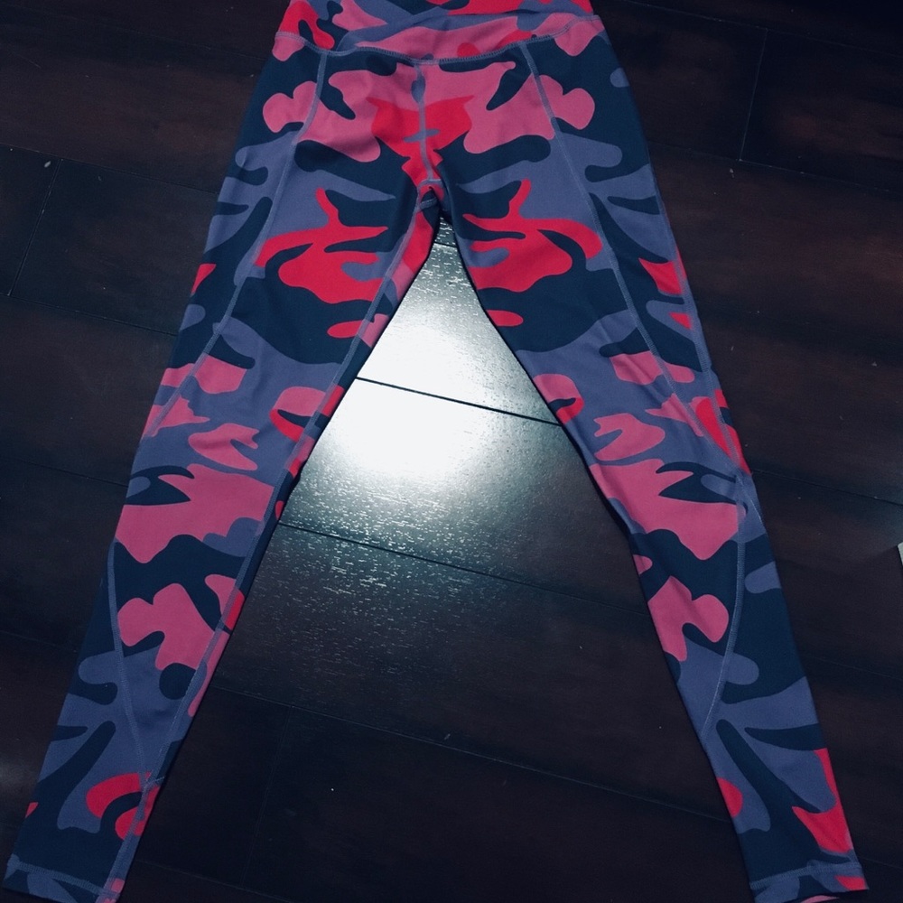 XS ‘Muscle Mafia’ Leggings.